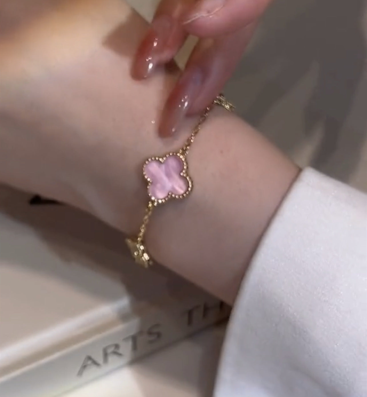 Fragrance Pink Bracelet