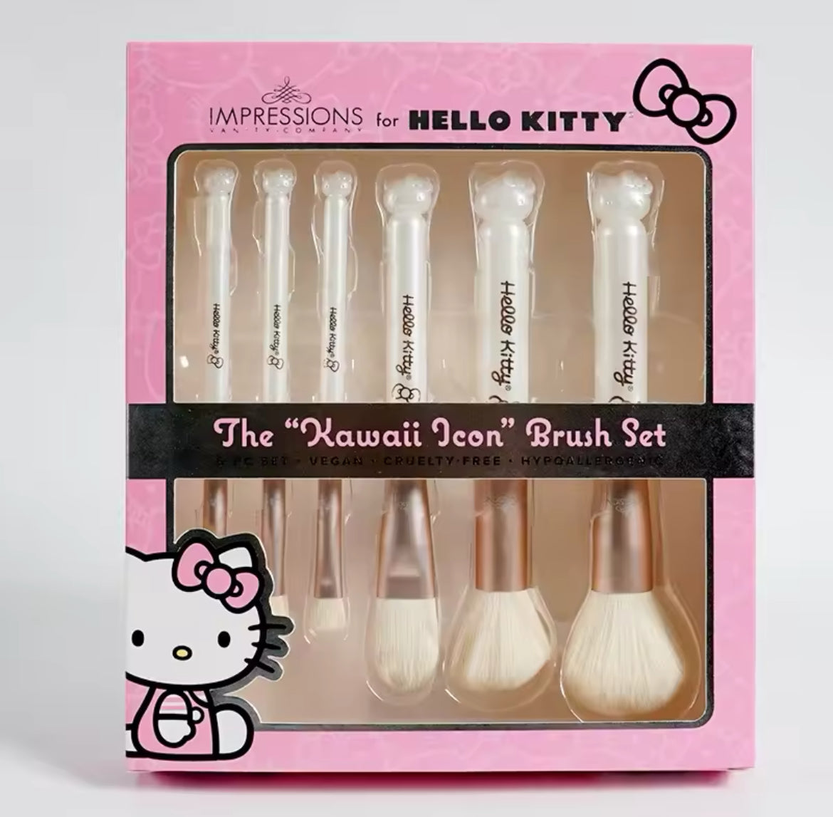 Hello Kitty Brushes Set